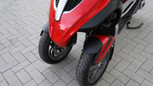 PIAGGIO , MP3  300 LT  l5e  yourban