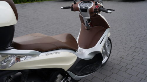 PIAGGIO, BEVERLY  300