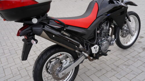YAMAHA, XT 660 r  — czarna  — 2004