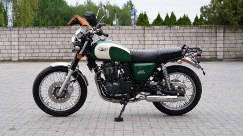 MASH,  400 Five Hundred classic