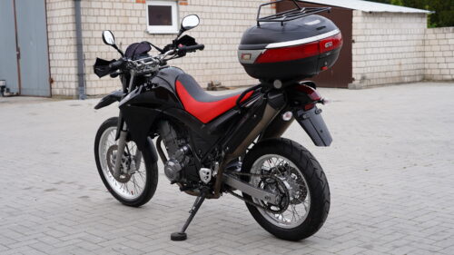 YAMAHA, XT 660 r  — czarna  — 2004