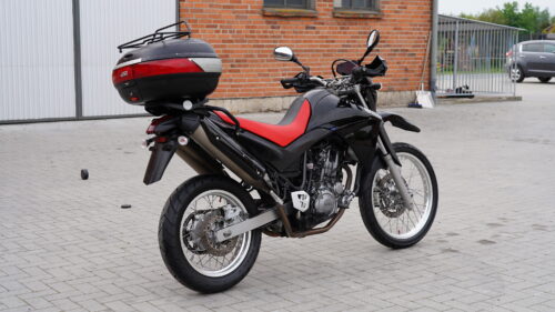 YAMAHA, XT 660 r  — czarna  — 2004