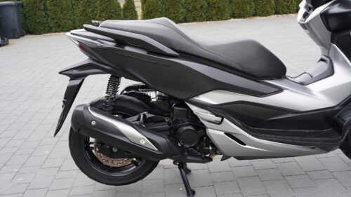 HONDA, FORZA  300