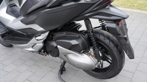 HONDA, FORZA  300