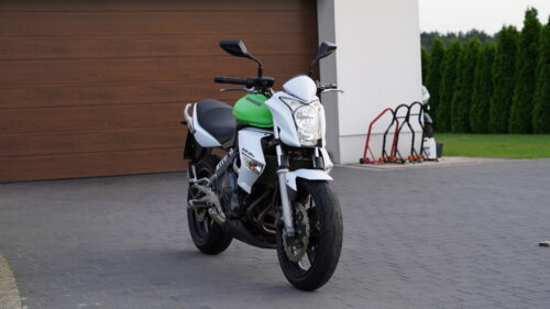 KAWASAKI, ER6n