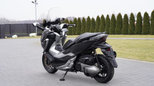 HONDA, FORZA  300
