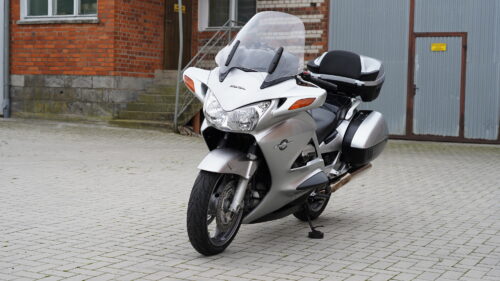 HONDA, PAN EUROPEAN  st 1300