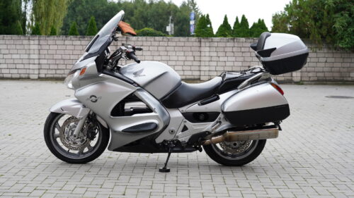 HONDA, PAN EUROPEAN  st 1300