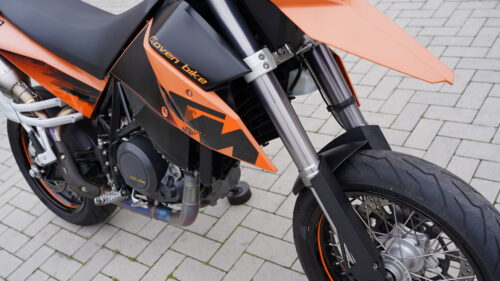 KTM , 690  Super Moto