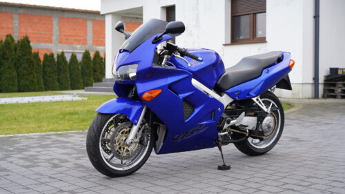 HONDA, VFR  800
