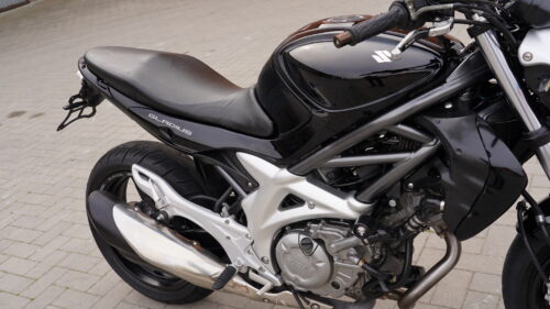 SUZUKI, GLADIUS  650