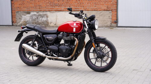 TRIUMPH, STREET  TWIN  900