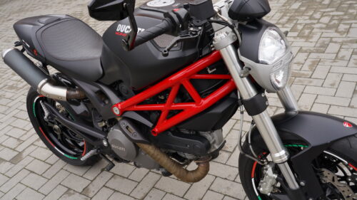 DUCATI, MONSTER  796