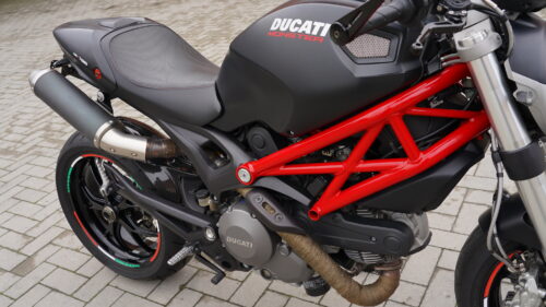 DUCATI, MONSTER  796