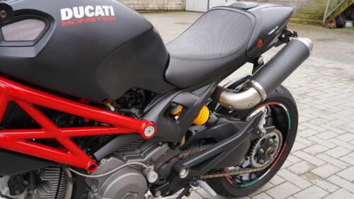 DUCATI, MONSTER  796
