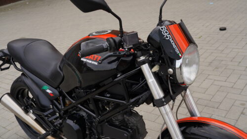 DUCATI, MONSTER  695