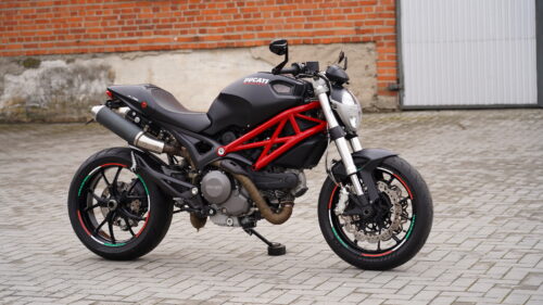 DUCATI, MONSTER  796