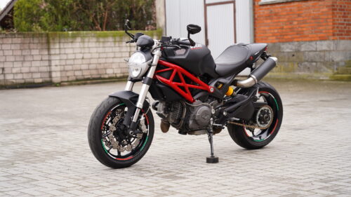 DUCATI, MONSTER  796