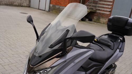 KYMCO, AK 550