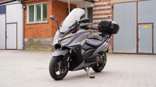KYMCO, AK 550