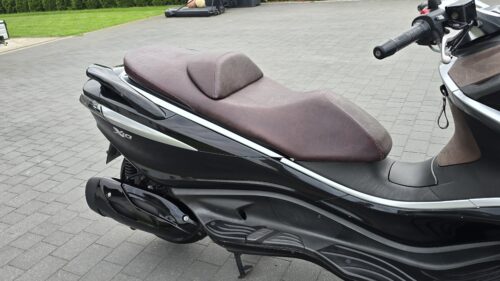 PIAGGIO, X10