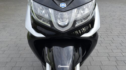 PIAGGIO, X10