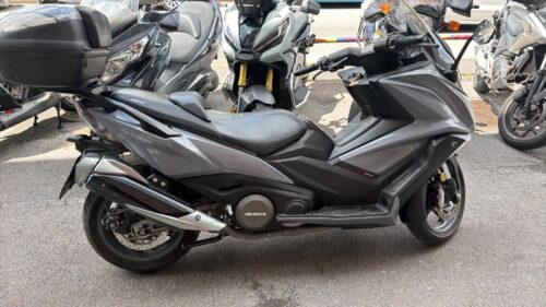 KYMCO, AK 550