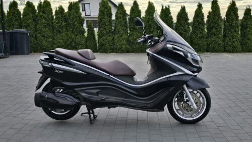 PIAGGIO, X10