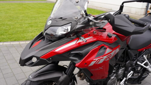 BENELLI, TRK  502 x