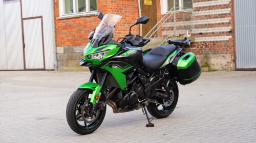 KAWASAKI, VERSYS  650  — 2023