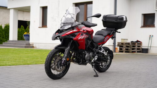 BENELLI, TRK  502 x
