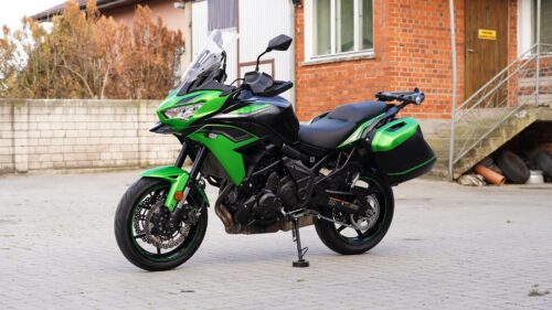 KAWASAKI, VERSYS  650  — 2023