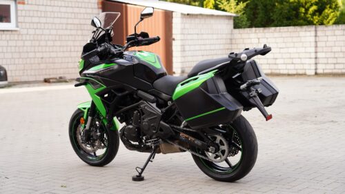 KAWASAKI, VERSYS  650  — 2023