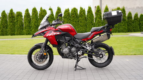 BENELLI, TRK  502 x